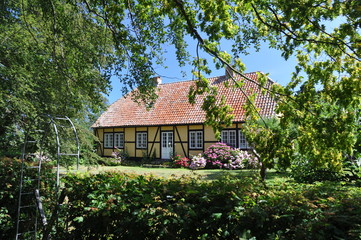 Fototapeta na wymiar Fachwerkhaus auf Christiansø, Dänemark