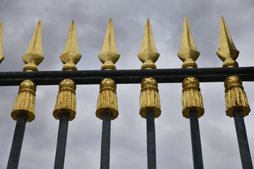 Grilles de parc dorées