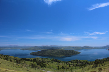 快晴の屈斜路湖