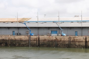 Le port de pêche Keroman à Lorient, premier port de pêche Français en valeur et deuxième port...