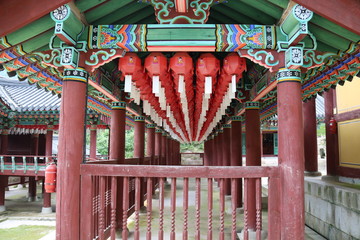 traditional chinese lanterns