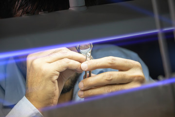 Obraz premium diamond polishing factory