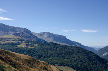 Varied landscape, arid, forest and rocky