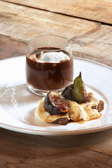 ramie fig with pastry cream and chocolate cream as an accompaniment