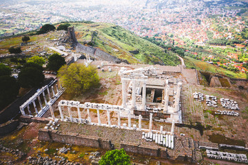Obraz premium The Acropolis, which means Upper Town “ has the most important remains of Pergamon ancient city in Izmir - Turkey.