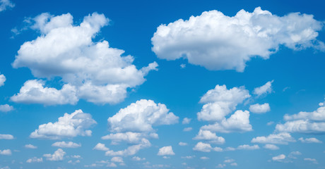 Obraz na płótnie Canvas Cloudy sky. Panoramic view of cumulus clouds