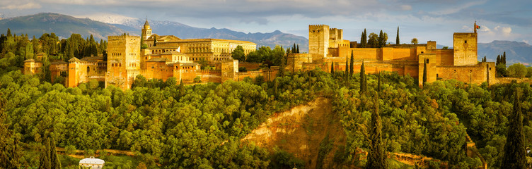 Spain, Granada, La Alhambra - obrazy, fototapety, plakaty