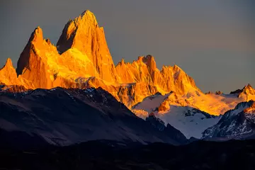 Fotobehang Cerro Chaltén Argentina, Patagonia. El Chalten, Fitz Roy