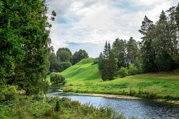 Obraz premium Beautiful landscape with castle mount