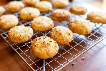 homemade crumble cookies on cooling rack