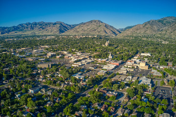 Aerial View of Logan, Utah in Summer - obrazy, fototapety, plakaty