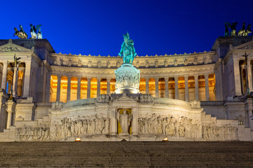 Naklejka na ściany i meble Architecture of the Vittorio Emanuele II Monument in Rome at night, Italy