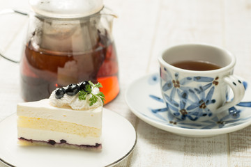 ケーキを紅茶