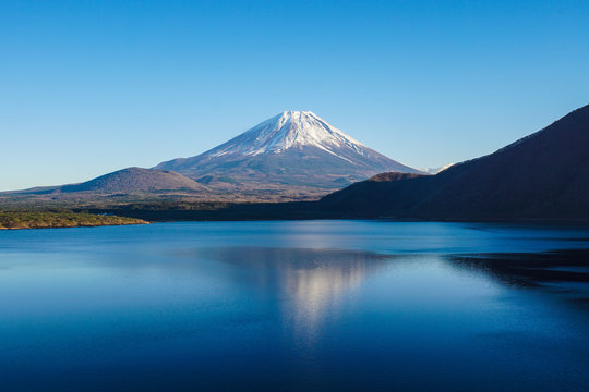 富士五湖　富士山