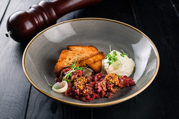 Traditional Yukhoe yukke, Beef tartare