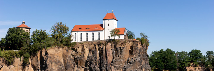 Fototapeta na wymiar Panorama der Bergkirche Beucha bei Brandis in Sachsen. Deutschland. Europa