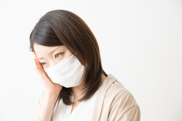 風邪の女性