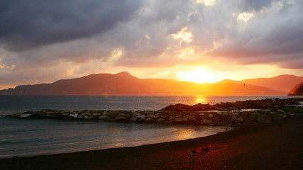 Chiavari, Italien: Sonnenuntergang am Strand