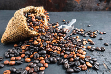 Blend Coffee beans in a brown cloth bag