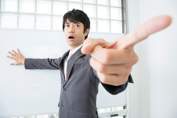 男性講師
