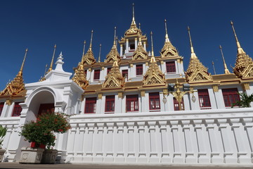 Fototapeta premium Loha Prasat Temple Wat Ratchanadda Bangkok Thailand