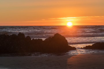 Puesta de sol en la playa de costa ballena cadiz © J.Mhg