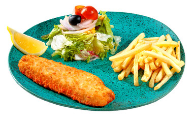 Lomo de cerdo empanado con ensalada y patatas fritas
