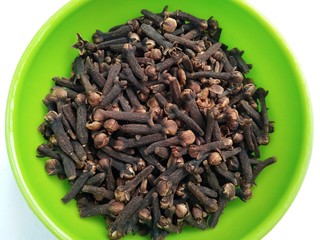 Cloves
