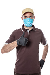 Fototapeta na wymiar courier man shipping with mask and gloves