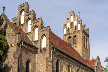Fototapeta na wymiar Evangelische Dorfkirche Marzahn in Berlin