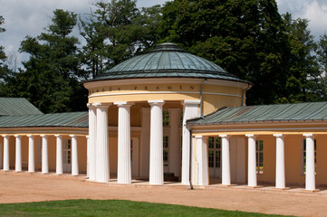 Fototapeta premium Pavillon der Ferdinandquelle in Marienbad