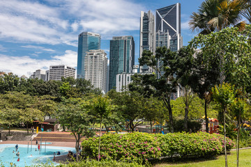 Fototapeta na wymiar Petronas twin tower in Kuala Lumpur, Malaysia