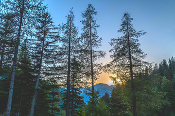 Coucher de soleil dans les Alpes