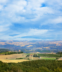 Obraz premium Beautiful landscape in Tuscany near Montepulciano.