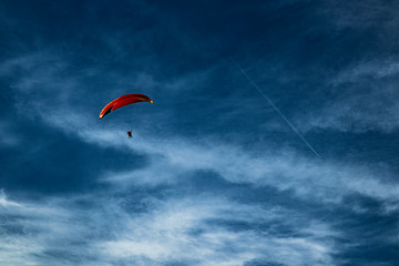 Parapentistas desde Orio-Donostia