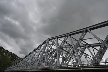 Le pont anglais ferroviaires à Rouen en Normandie.