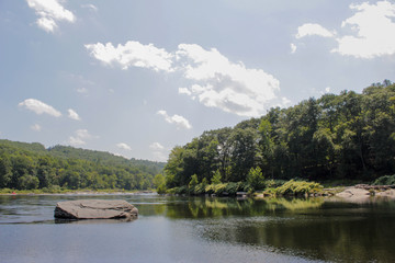 Fototapeta premium River and stone 