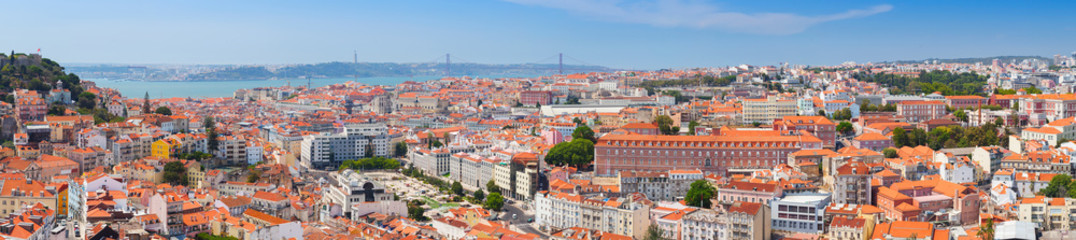 Fototapeta na wymiar Extra wide panoramic cityscape of Lisbon