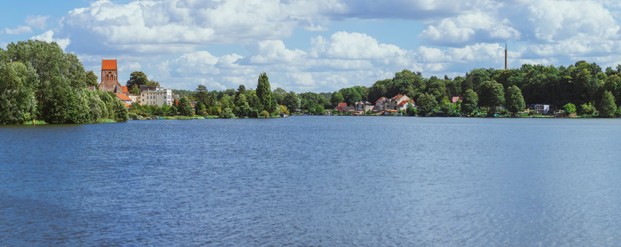 Stadtansicht - Seenplatte - Panorama, Banner, Bannergr&ouml;&szlig;e, Hintergrund