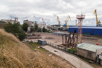 Small sea port terminal