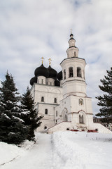 Obraz premium White orthodox church with bell tower