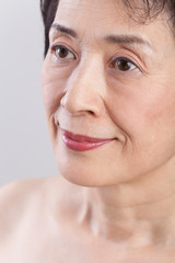 シニア女性ポートレート