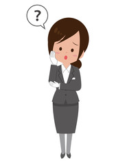 質問する女性スタッフ