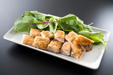 鳥もも肉の塩焼き