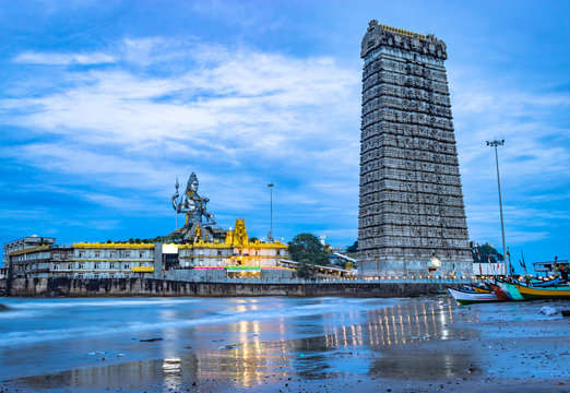 murdeshwar temple early morning view from low angle with sea wav