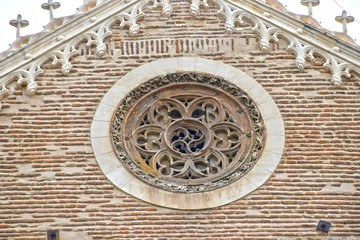 Fototapeta na wymiar Iglesia de los Jerónimos. Rosetón. (Madrid, España) 