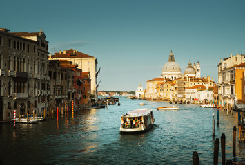 Fototapeta na wymiar Grand Canal and Basilica Santa Maria della Salute, Venice, Italy