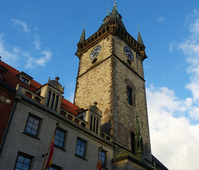Fototapeta premium Prague Tyn Cathedral Clock Tower. Clear evening sunny scenery.