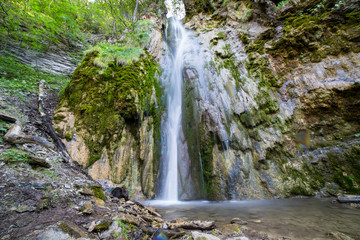piccola cascata d'acqua presso cascata Moretta a Oulx