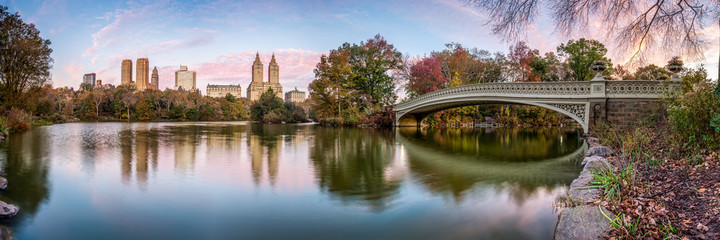 Fototapeta na wymiar Bow Bridge at The Lake in Central Park, New York City, USA